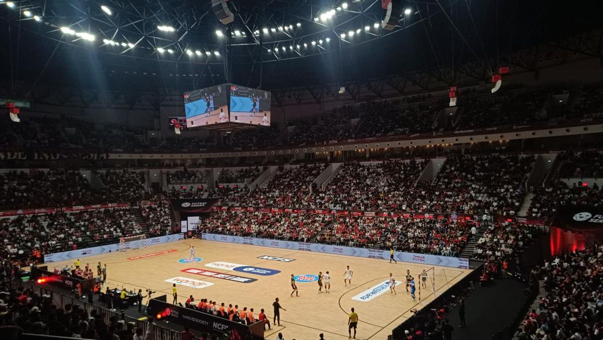 ukuran lapangan futsal.